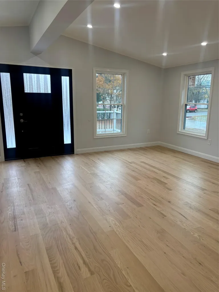 409 Bay Avenue Patchogue NY 11772
