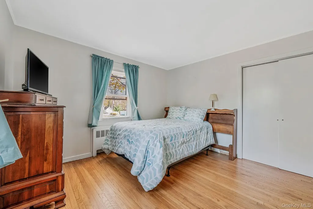 10 Sylvan Lane Miller Place NY 11764