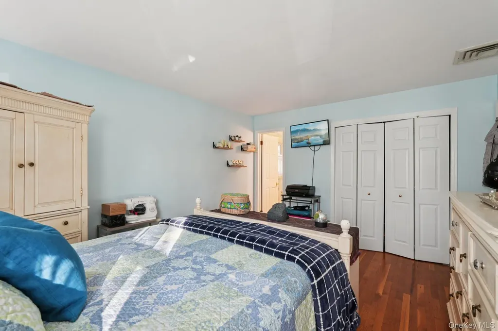 52 Pinebrook Road Monsey NY 10952