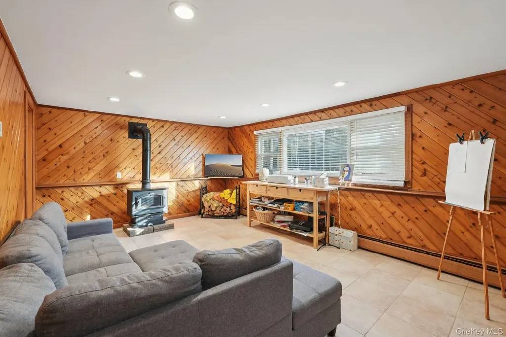 52 Pinebrook Road Monsey NY 10952