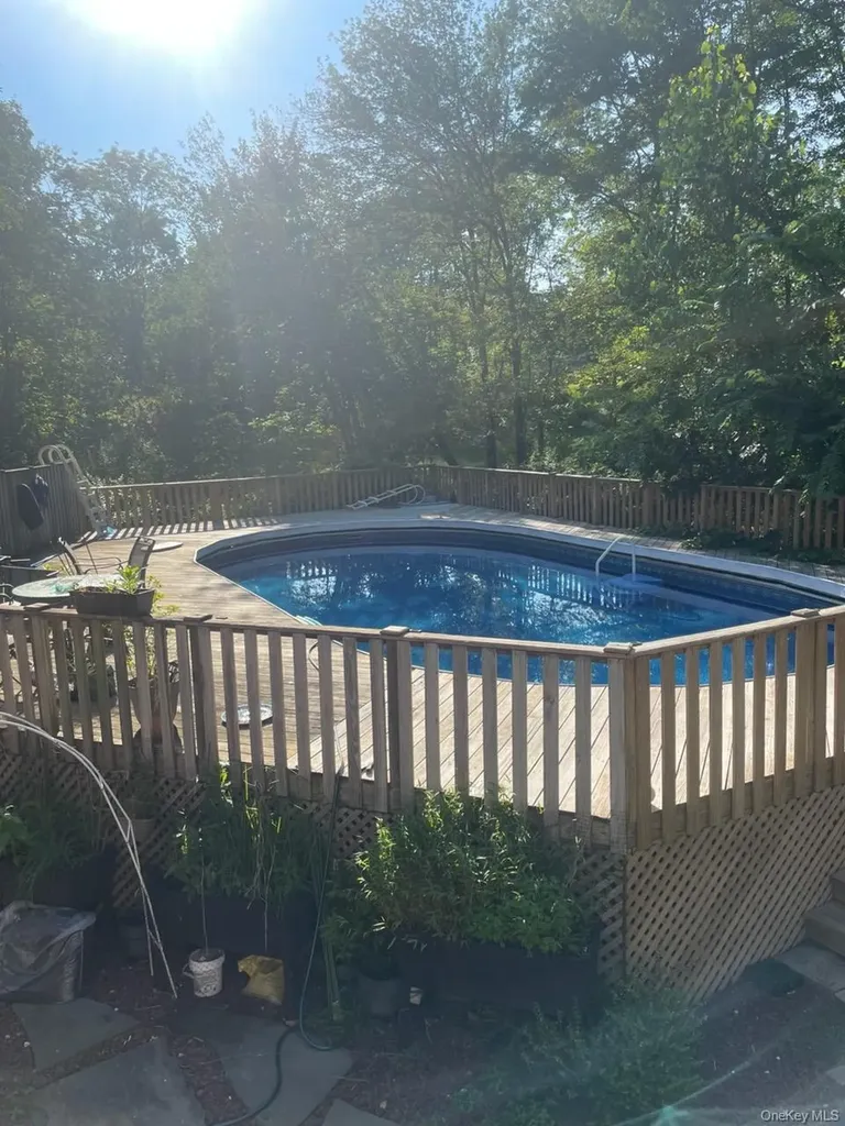 52 Pinebrook Road Monsey NY 10952