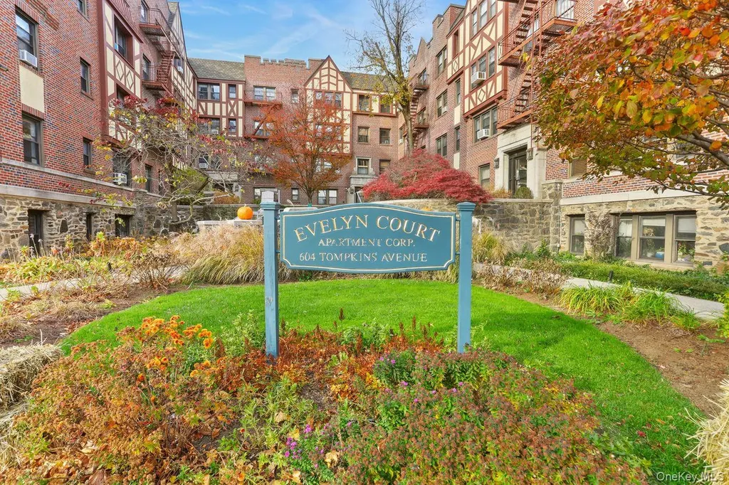 604 Tompkins Mamaroneck NY 10543