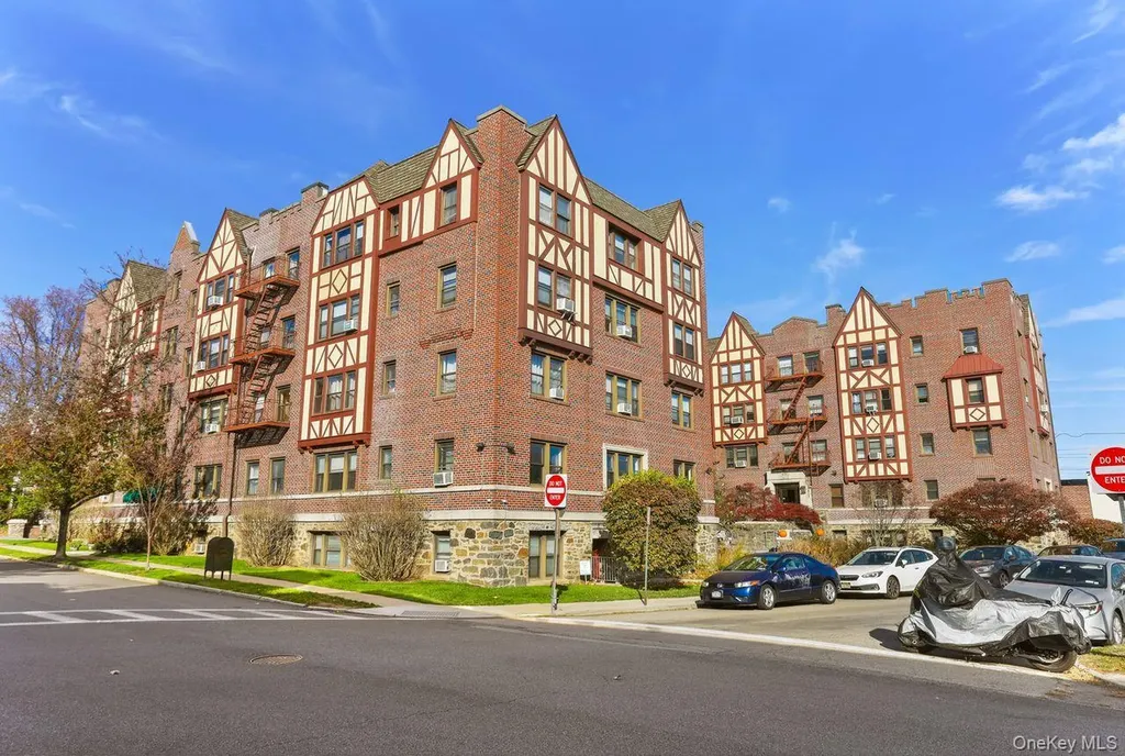 604 Tompkins Mamaroneck NY 10543