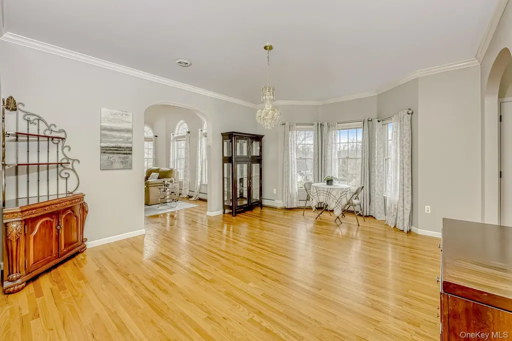 22 Golden Road Suffern NY 10901
