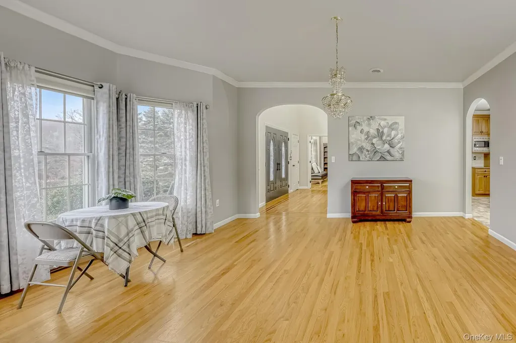 22 Golden Road Suffern NY 10901