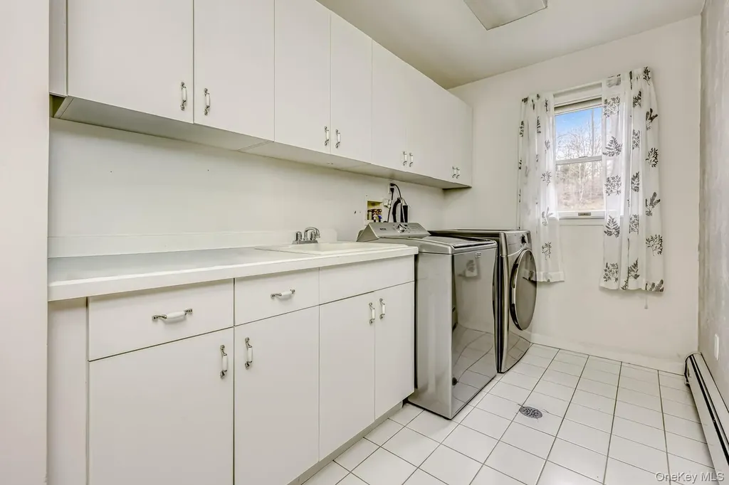 22 Golden Road Suffern NY 10901