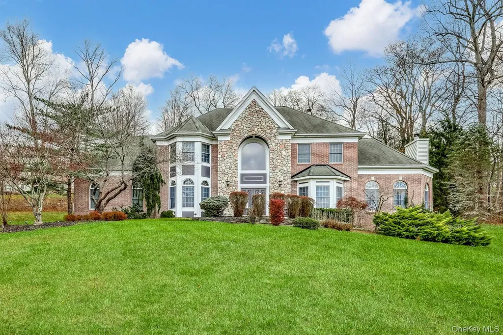 22 Golden Road Suffern NY 10901