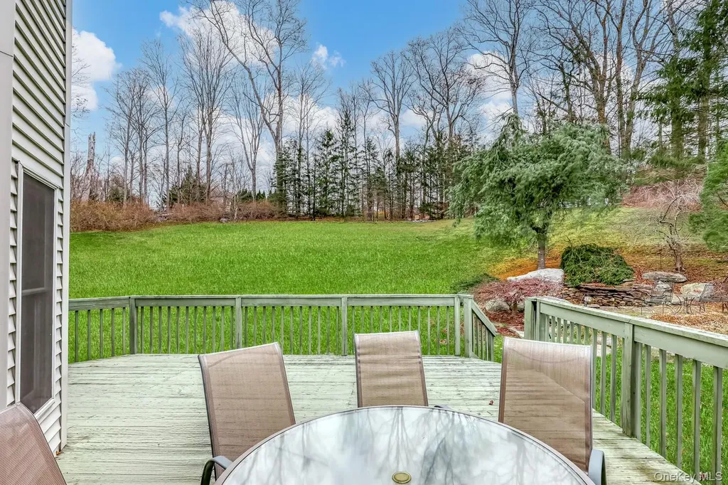 22 Golden Road Suffern NY 10901