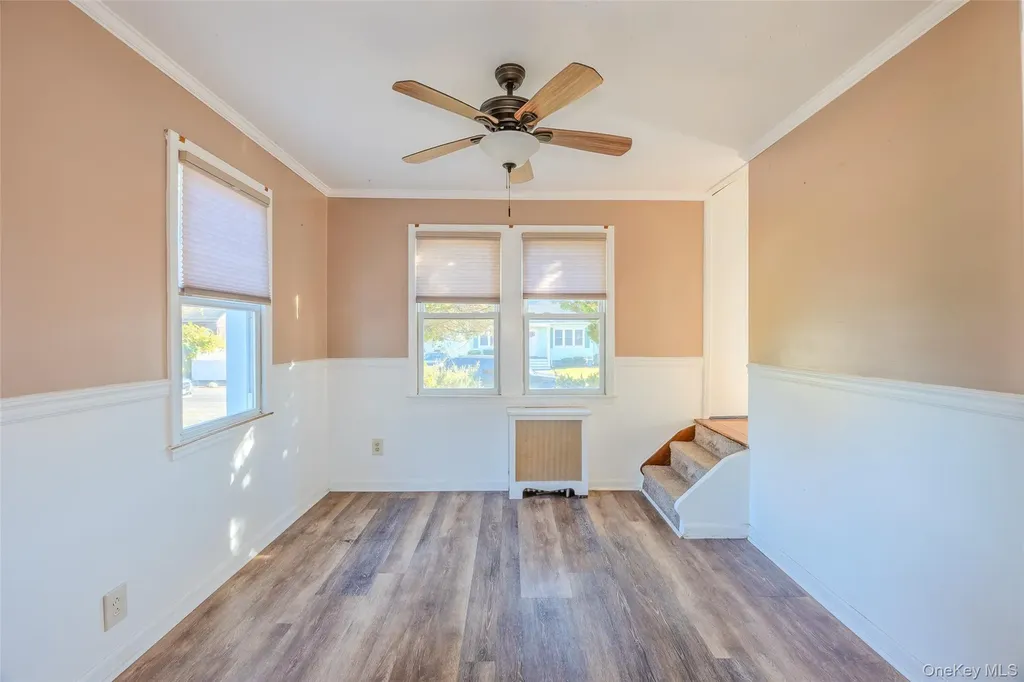 17 Andrew Avenue Islip Terrace NY 11752