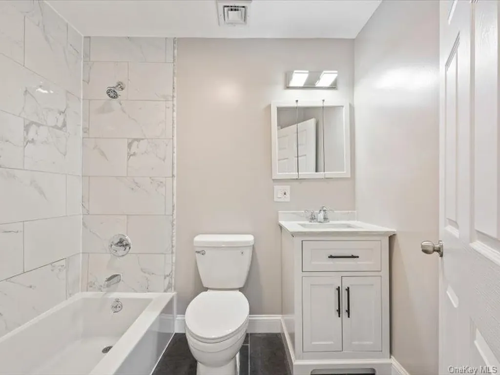 6 Winnetou Road White Plains NY 10603