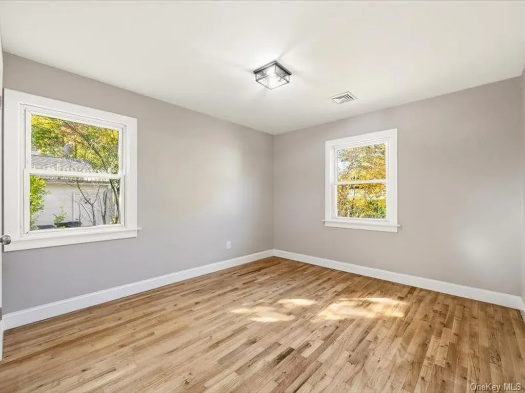 6 Winnetou Road White Plains NY 10603