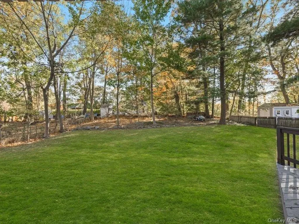 6 Winnetou Road White Plains NY 10603