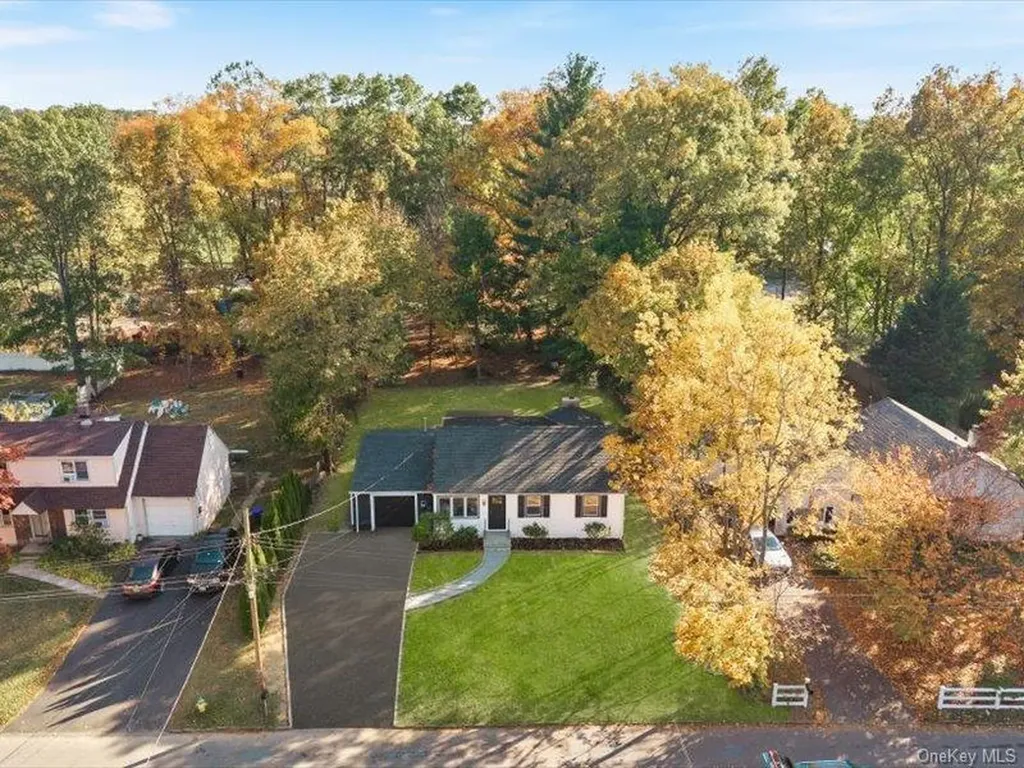 6 Winnetou Road White Plains NY 10603
