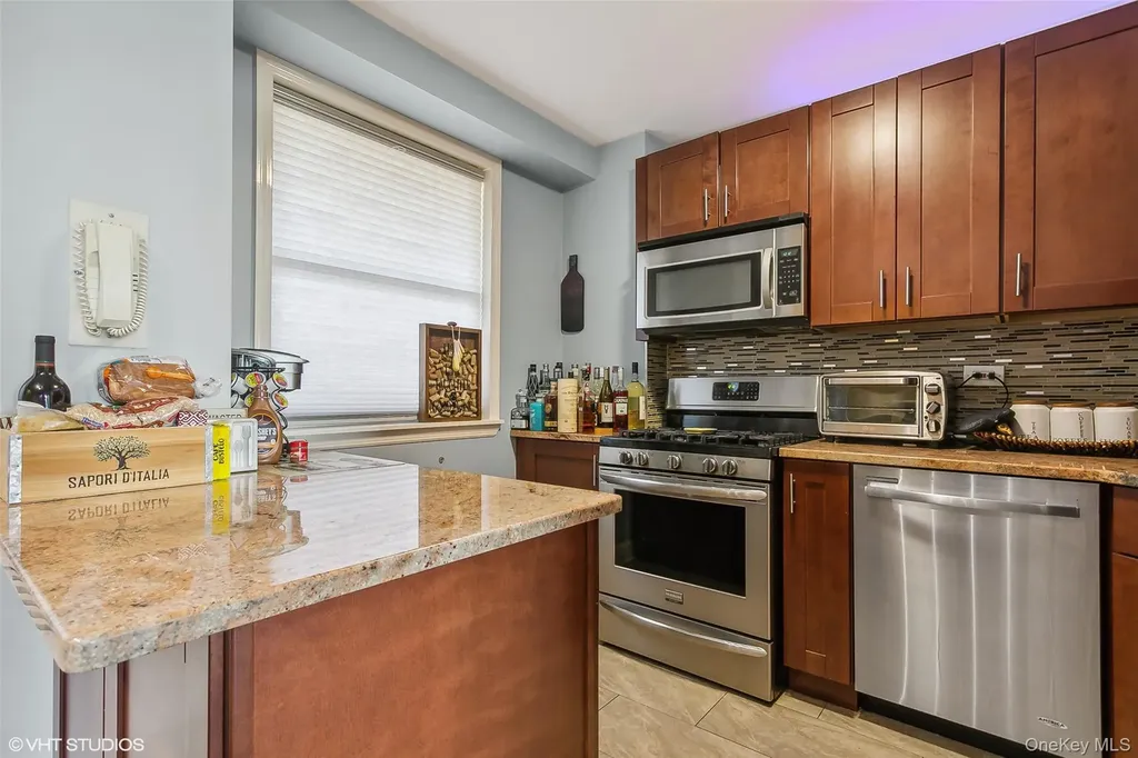 5800 Arlington Avenue Bronx NY 10471