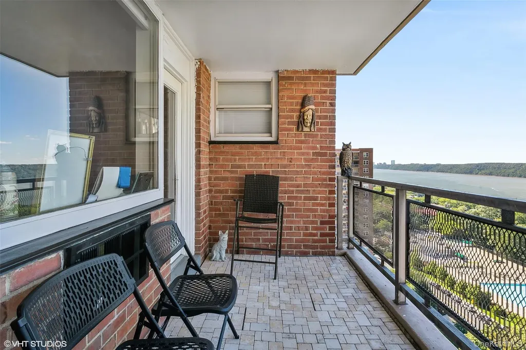 5800 Arlington Avenue Bronx NY 10471