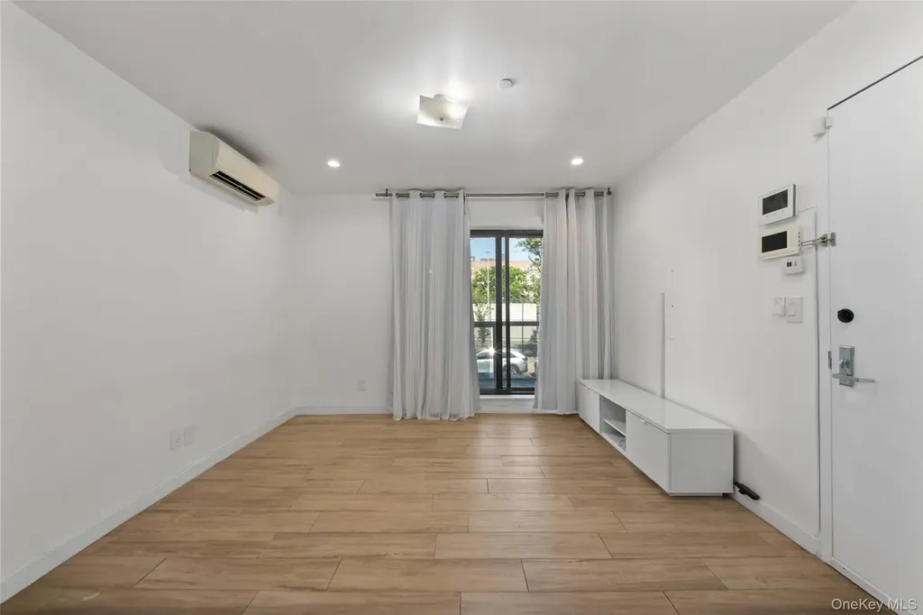 2820 Avenue Z Brooklyn NY 11235