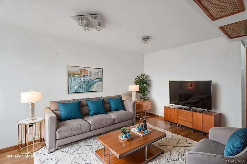 8863 19th Avenue Brooklyn NY 11214