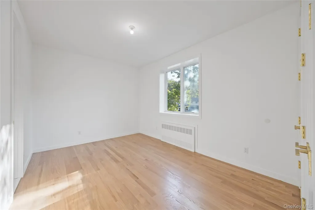 40 Singer Avenue Spring Valley NY 10977