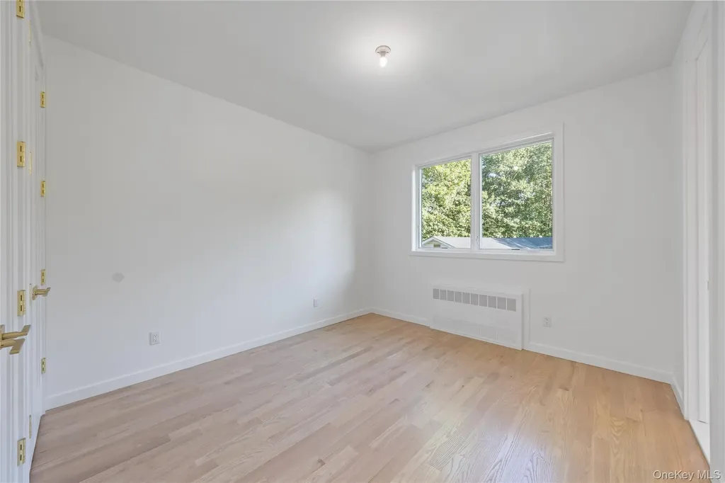 40 Singer Avenue Spring Valley NY 10977