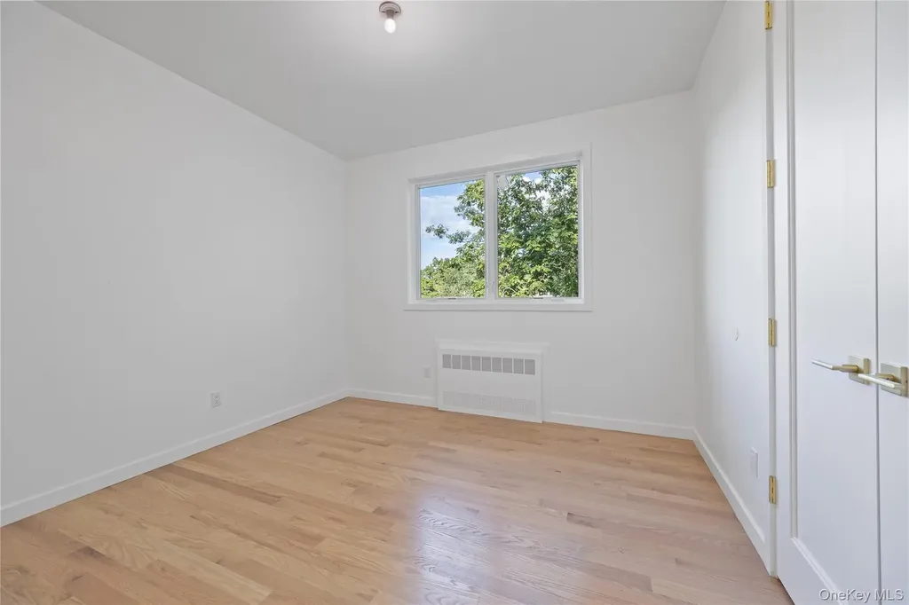 40 Singer Avenue Spring Valley NY 10977