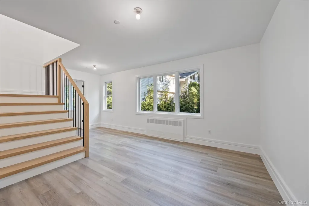 40 Singer Avenue Spring Valley NY 10977