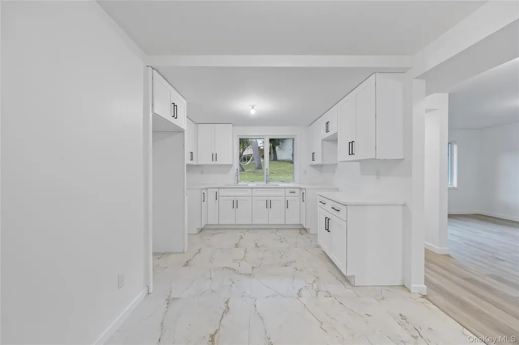 40 Singer Avenue Spring Valley NY 10977