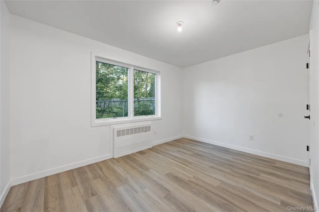 40 Singer Avenue Spring Valley NY 10977
