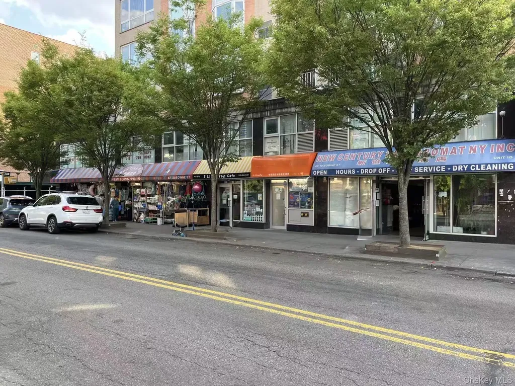 4218 Bowne Street Flushing NY 11355