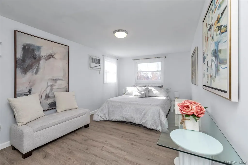 6 Karen Avenue Plainview NY 11803