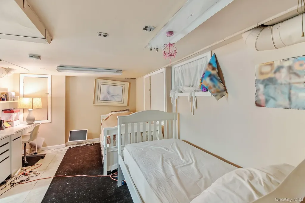23 S Airmont Road Suffern NY 10901