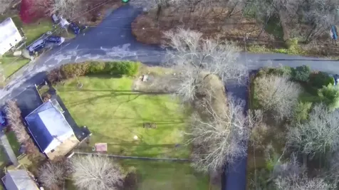 27 W Worthington Drive Carmel NY 10512