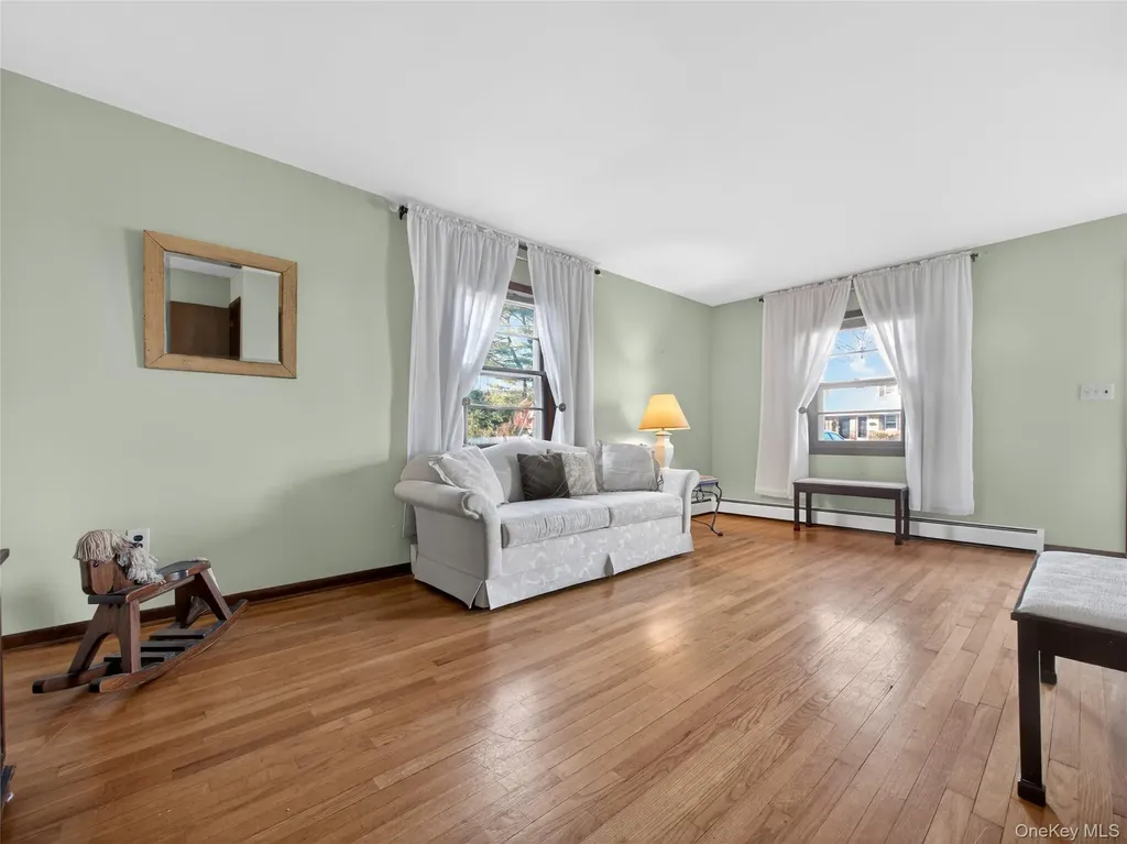 10 Dunnery Court Suffern NY 10901