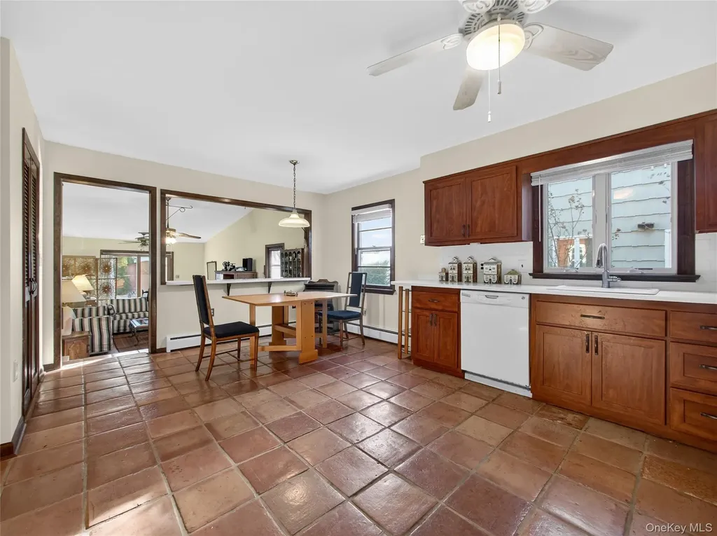10 Dunnery Court Suffern NY 10901