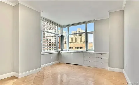 404 E 76th Street New York (manhattan) NY 10021