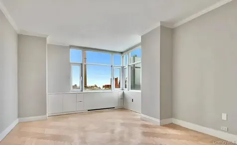 404 E 76th Street New York (manhattan) NY 10021