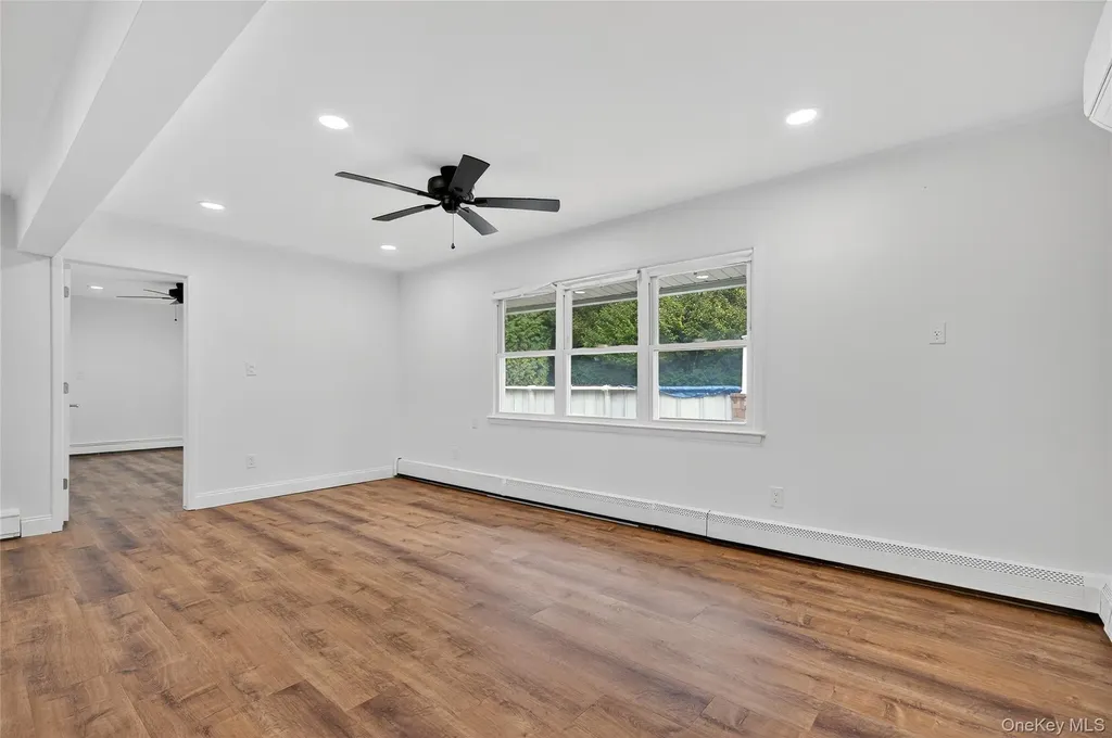 7 Lowland Road Levittown NY 11756