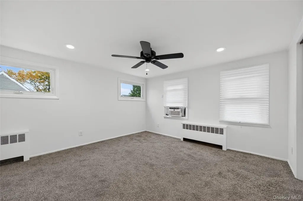 7 Lowland Road Levittown NY 11756