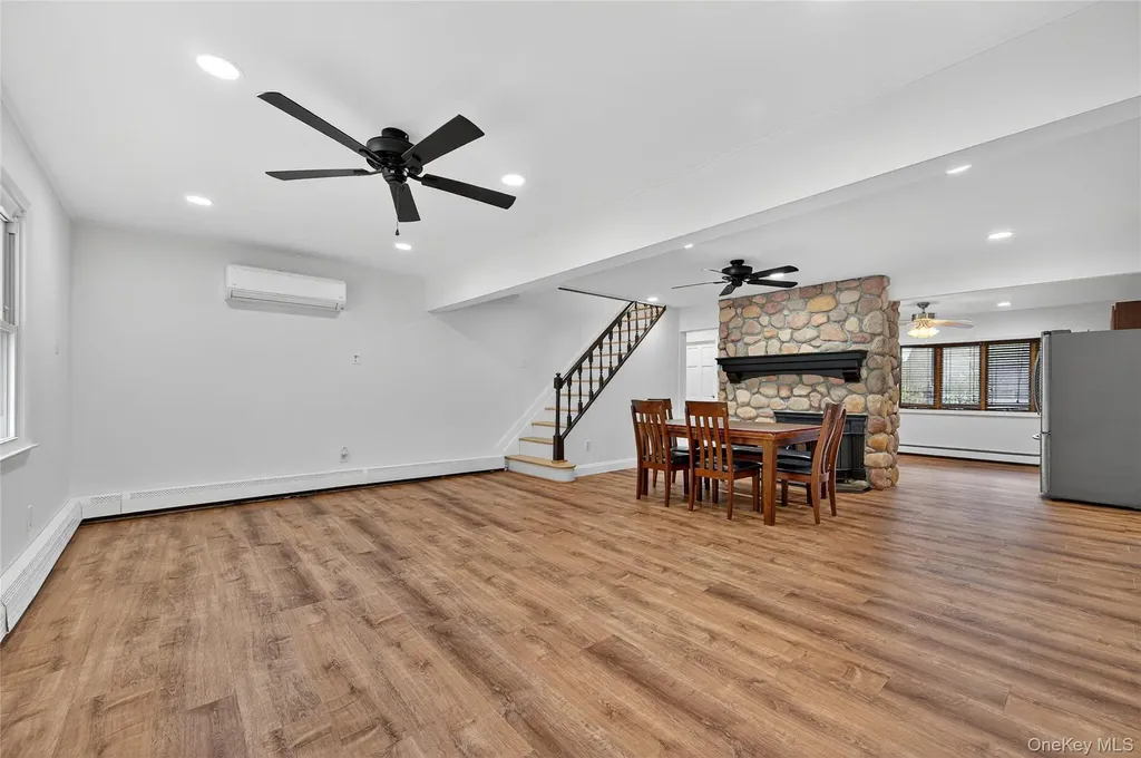 7 Lowland Road Levittown NY 11756