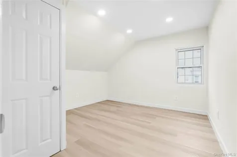 27 Dell Avenue Mount Vernon NY 10553