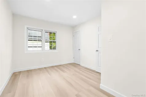 27 Dell Avenue Mount Vernon NY 10553