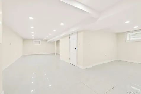 27 Dell Avenue Mount Vernon NY 10553