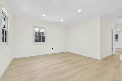 27 Dell Avenue Mount Vernon NY 10553
