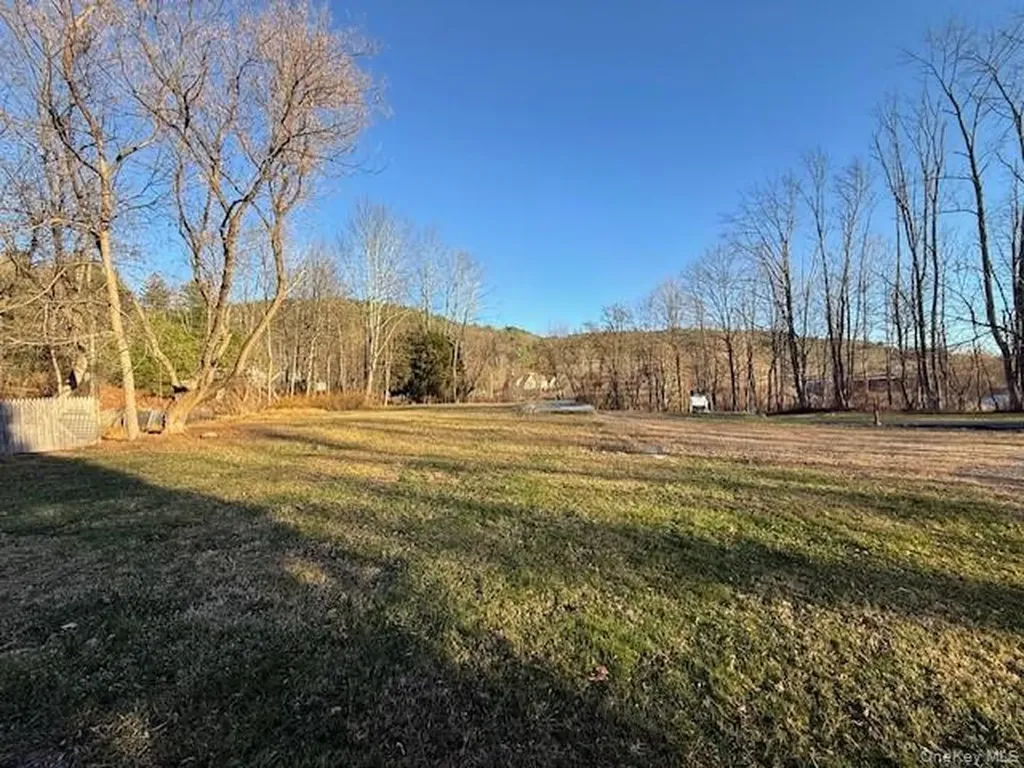 8 River Road Barryville NY 12719