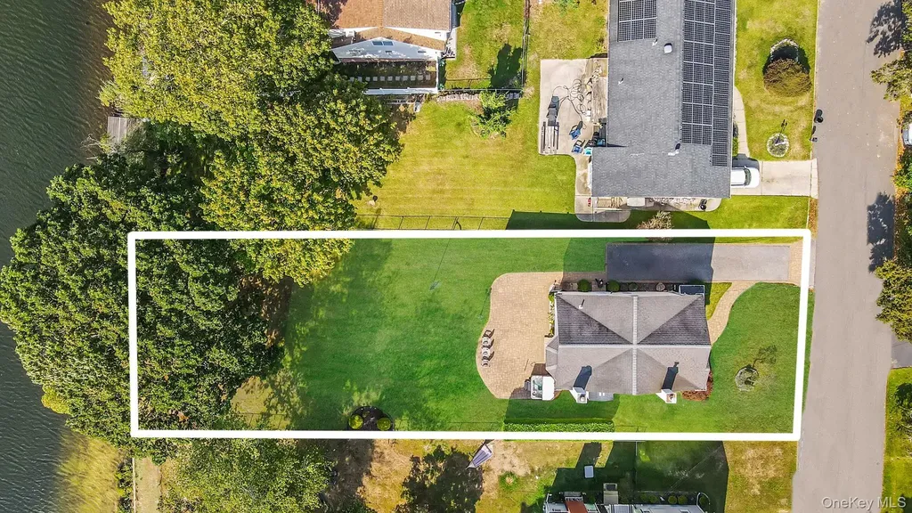 12 Maple Avenue East Patchogue NY 11772