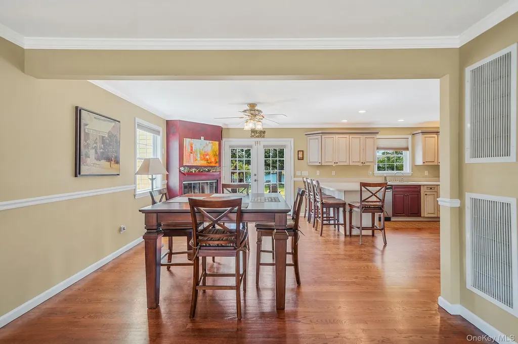 12 Maple Avenue East Patchogue NY 11772