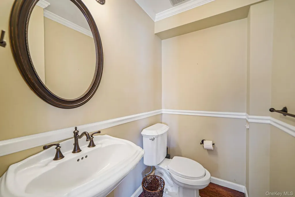 12 Maple Avenue East Patchogue NY 11772