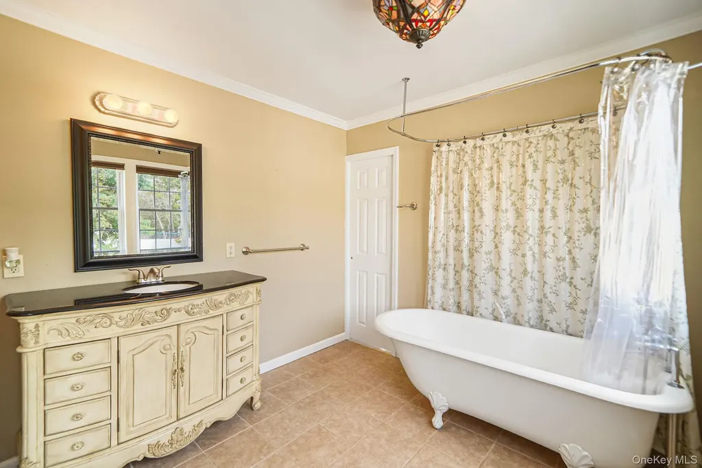 12 Maple Avenue East Patchogue NY 11772