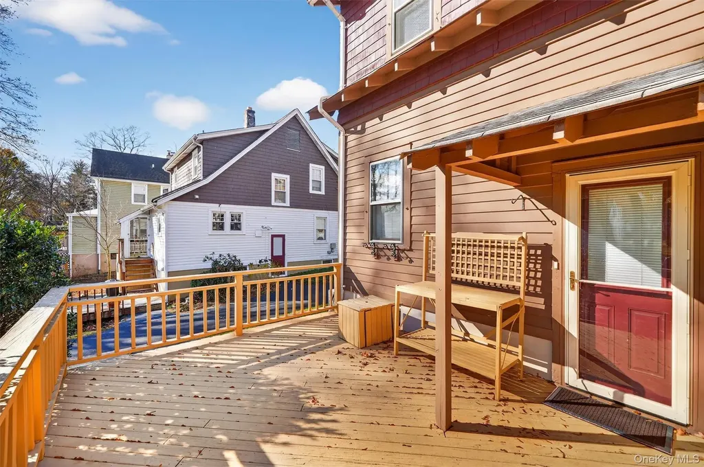 165 Wayne Avenue Suffern NY 10901