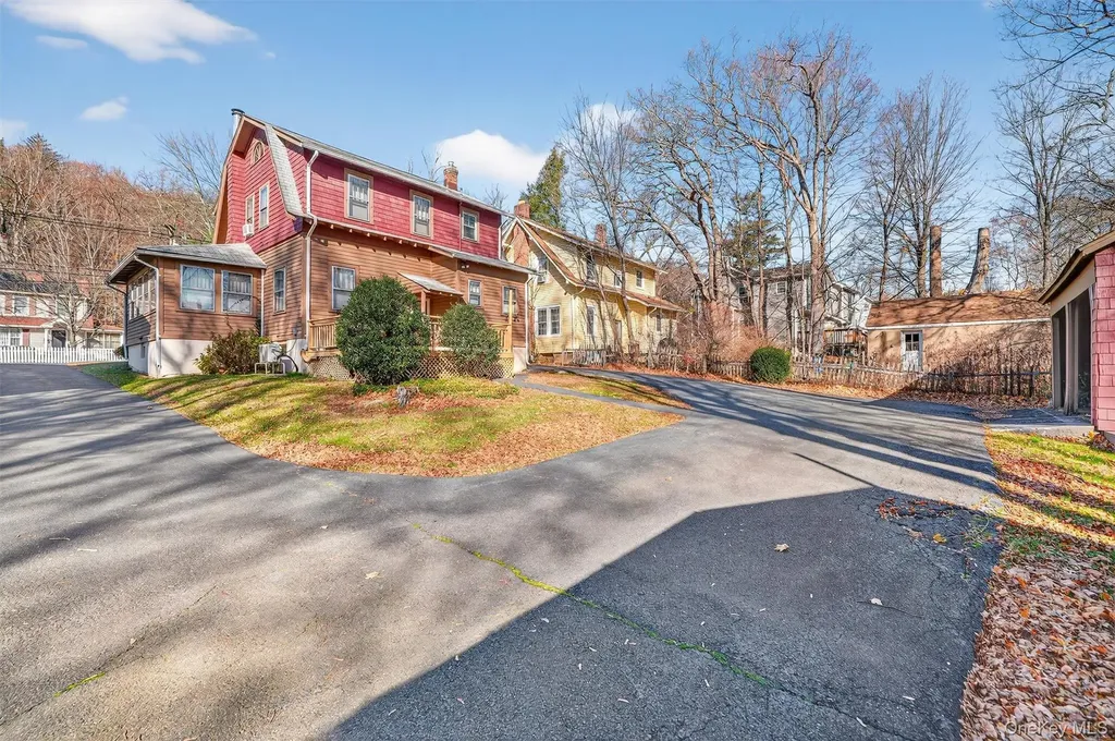 165 Wayne Avenue Suffern NY 10901