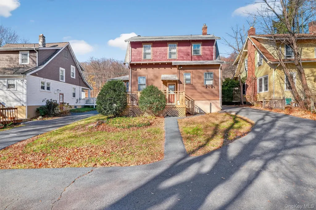 165 Wayne Avenue Suffern NY 10901